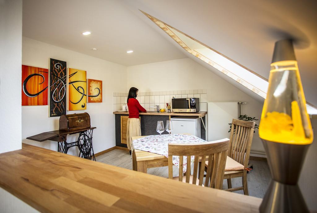 Boardinghouse Remchingen Baan Arun Apartment ภายนอก รูปภาพ