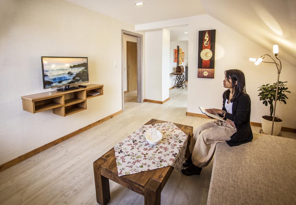 Boardinghouse Remchingen Baan Arun Apartment ภายนอก รูปภาพ