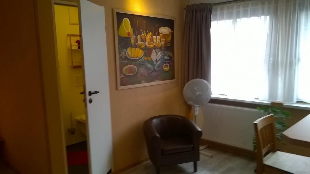 Boardinghouse Remchingen Baan Arun Apartment ภายนอก รูปภาพ